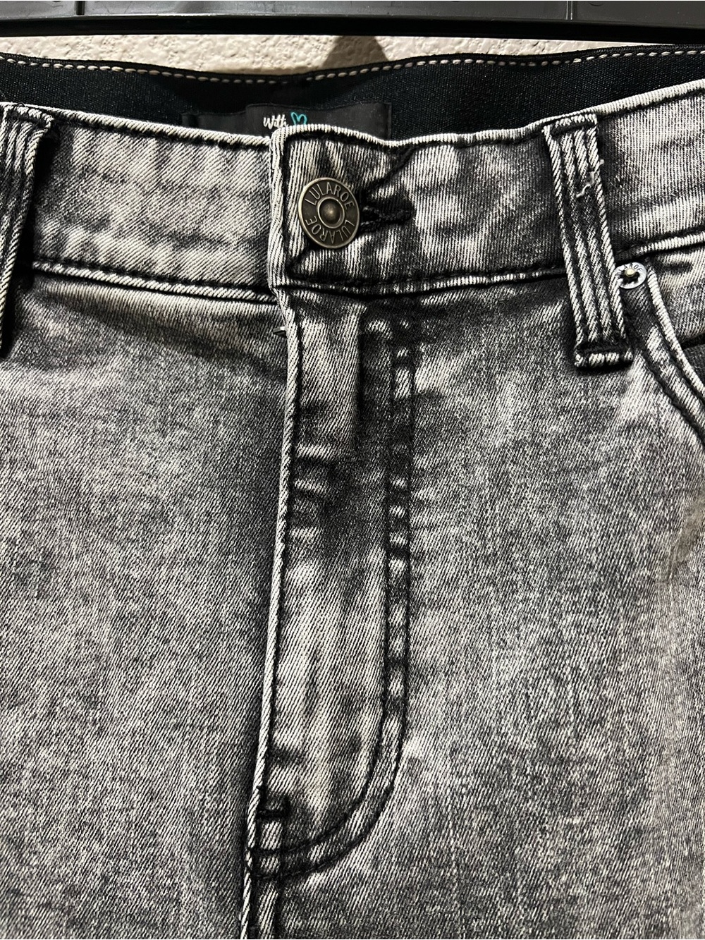 LuLaRoe Black Acid-Wash Women’s Skinny Jeans - Picture 5 of 8
